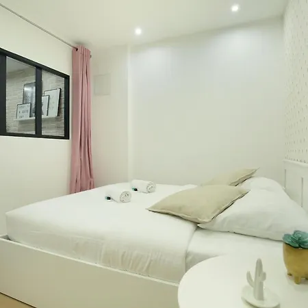 Rent A Room - 253, 2Bdr Center Of Paris Exterior photo